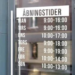 Åbningstider (sticker) enkel med top bjælke Åbningstider (sticker) enkel med top bjælke